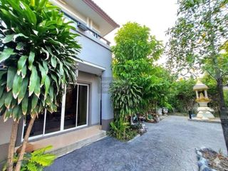 Casa en alquiler de 4 habitaciones en Bang Bon, Bangkok