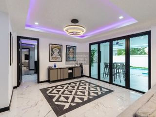 For rent 5 bedrooms house in Bang Lamung, Chonburi