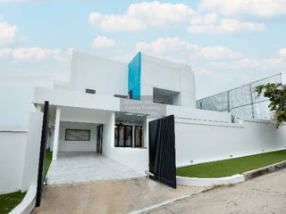 For rent 5 bedrooms house in Bang Lamung, Chonburi