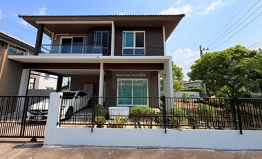 For rent 3 ベッドルーム house in Phutthamonthon, Nakhon Pathom