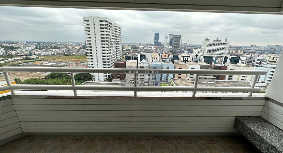 For rent 2 ベッドルーム condo in Bang Na, Bangkok