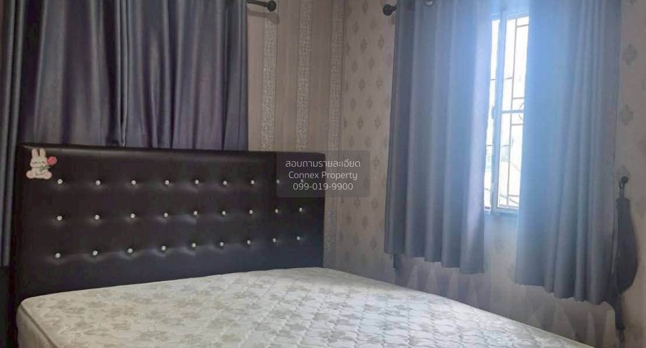 For rent 3 bedrooms townhouse in Bang Sao Thong, Samut Prakan