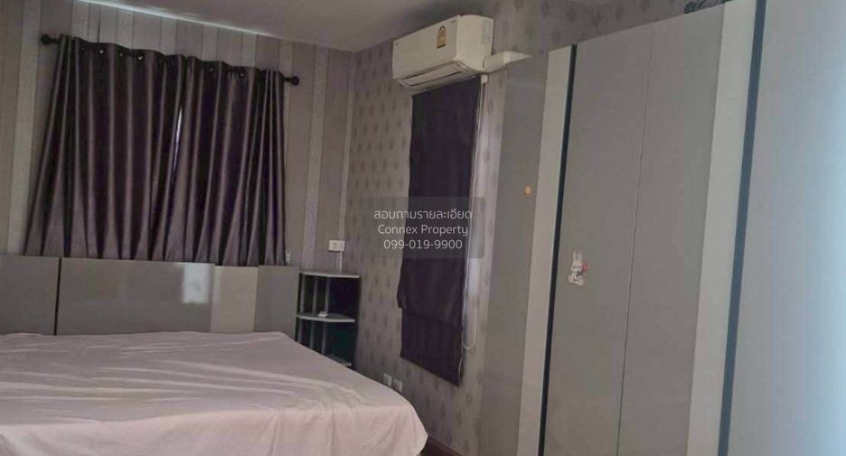 For rent 3 bedrooms townhouse in Bang Sao Thong, Samut Prakan