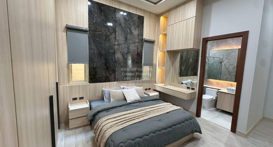 Casa en alquiler de 4 habitaciones en Bang Lamung, Chonburi