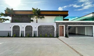 For rent 4 bedrooms house in Bang Lamung, Chonburi