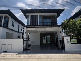 Casa en alquiler de 3 habitaciones en Sam Phran, Nakhon Pathom