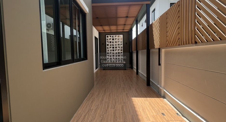 Casa en alquiler de 3 habitaciones en Sam Phran, Nakhon Pathom