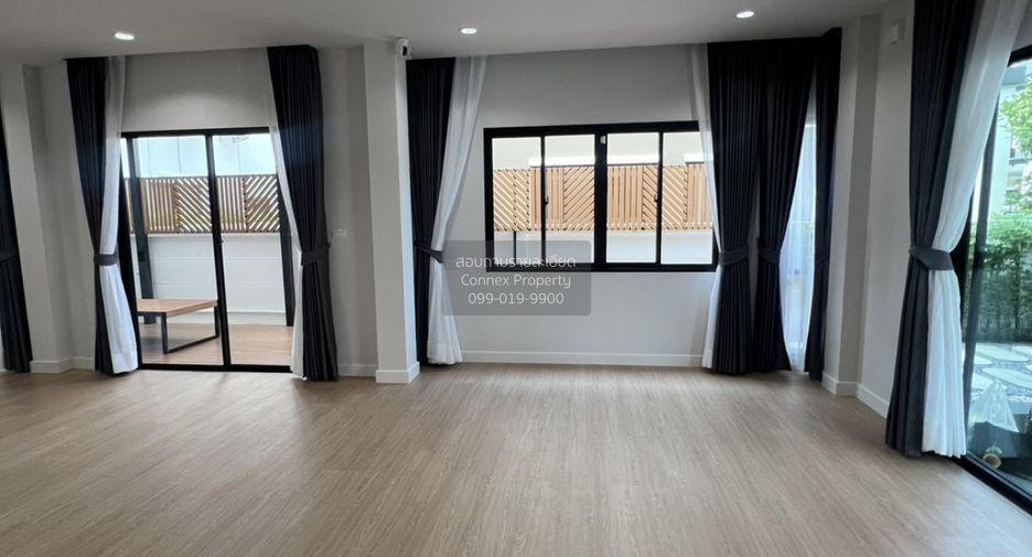 Casa en alquiler de 3 habitaciones en Sam Phran, Nakhon Pathom