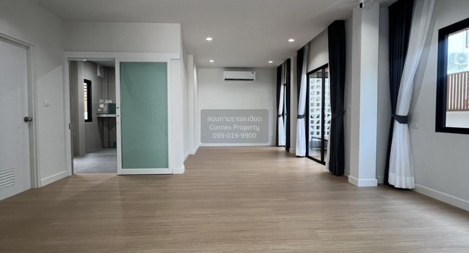 Casa en alquiler de 3 habitaciones en Sam Phran, Nakhon Pathom