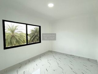 For rent 4 bedrooms townhouse in Bang Khen, Bangkok