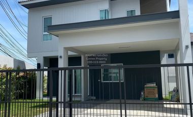 Casa en alquiler de 3 habitaciones en Mueang Phuket, Phuket