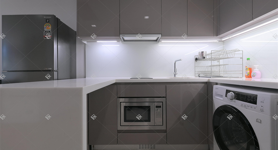For sale 2 bedrooms condo 