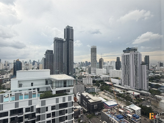 Condo en venta de 2 habitaciones en Watthana, Bangkok