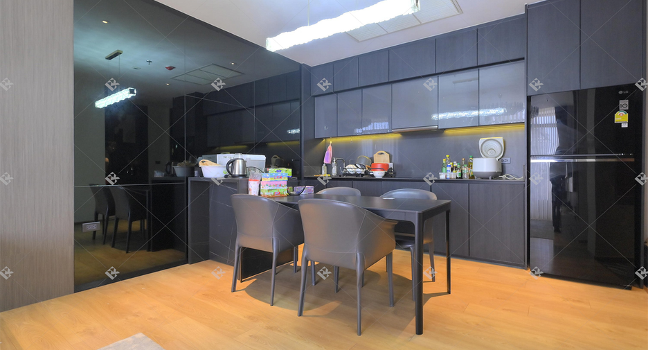 Wohnung zum Kauf mit 2 Zimmer in Watthana, Bangkok