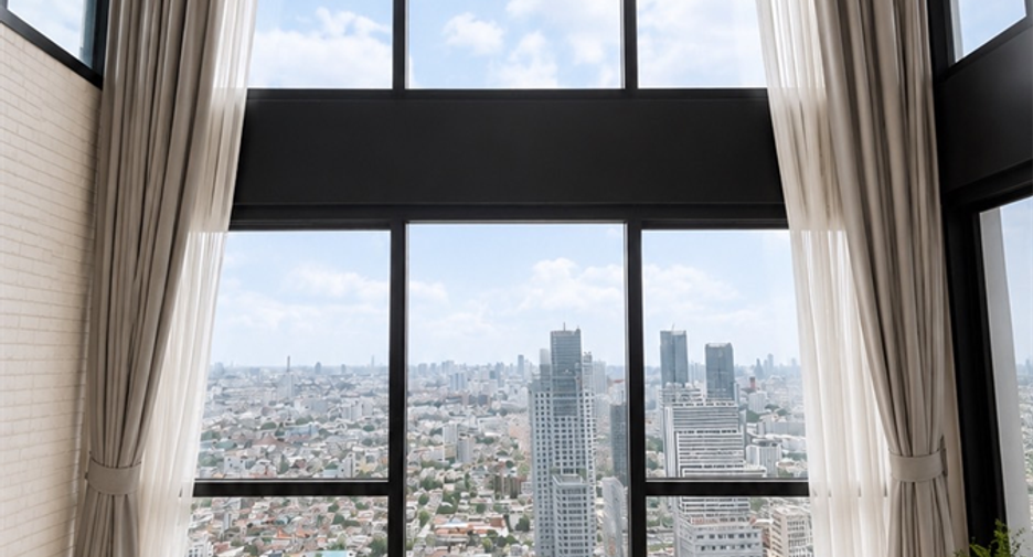 For sale 2 bedrooms condo in Sathon, Bangkok