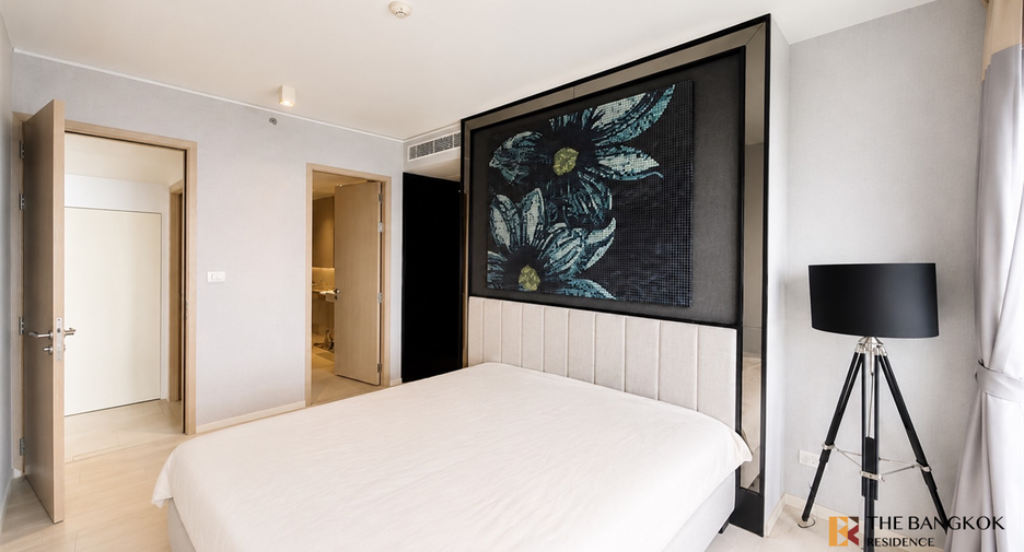 For sale 2 bedrooms condo in Sathon, Bangkok