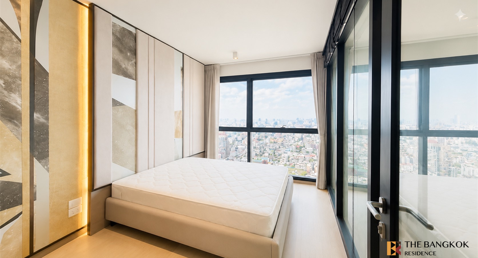 For sale 2 bedrooms condo in Sathon, Bangkok