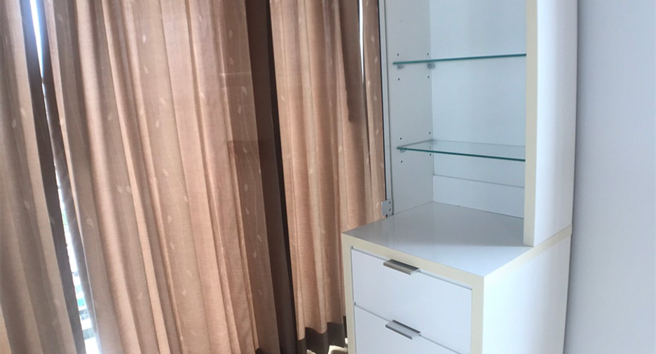 ขาย 2 ห้องนอน คอนโด 