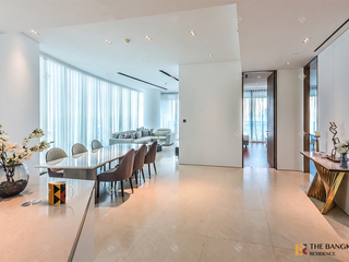 Condo en alquiler de 2 habitaciones en Khlong San, Bangkok