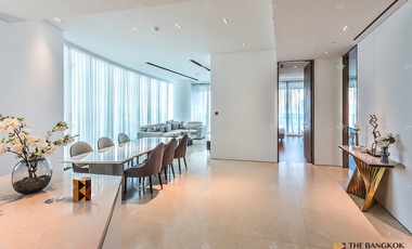 For rent 2 bedrooms condo in Khlong San, Bangkok