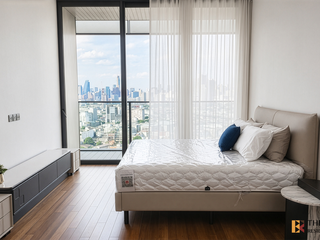 À louer 2 chambres condo à Khlong San, Bangkok