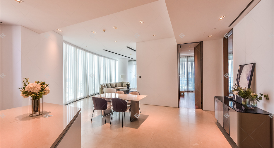 For rent 2 bedrooms condo in Khlong San, Bangkok