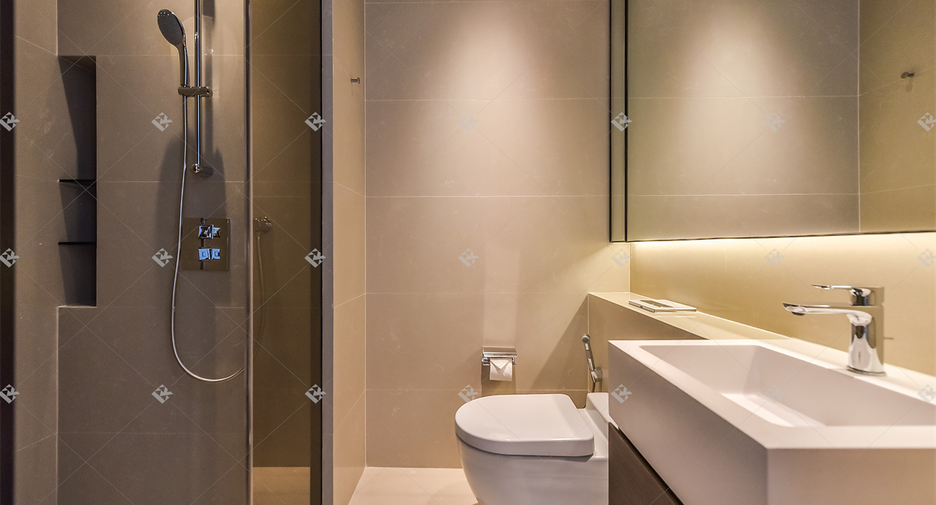 For rent 2 bedrooms condo in Khlong San, Bangkok