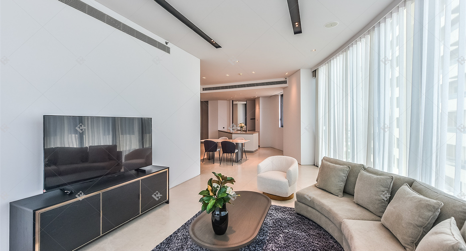 For rent 2 bedrooms condo in Khlong San, Bangkok