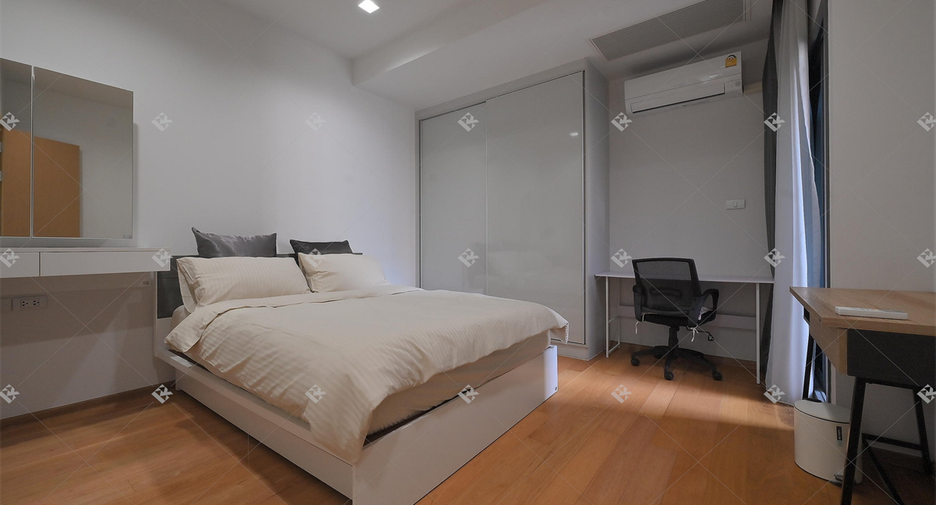 For rent 2 bedrooms condo 