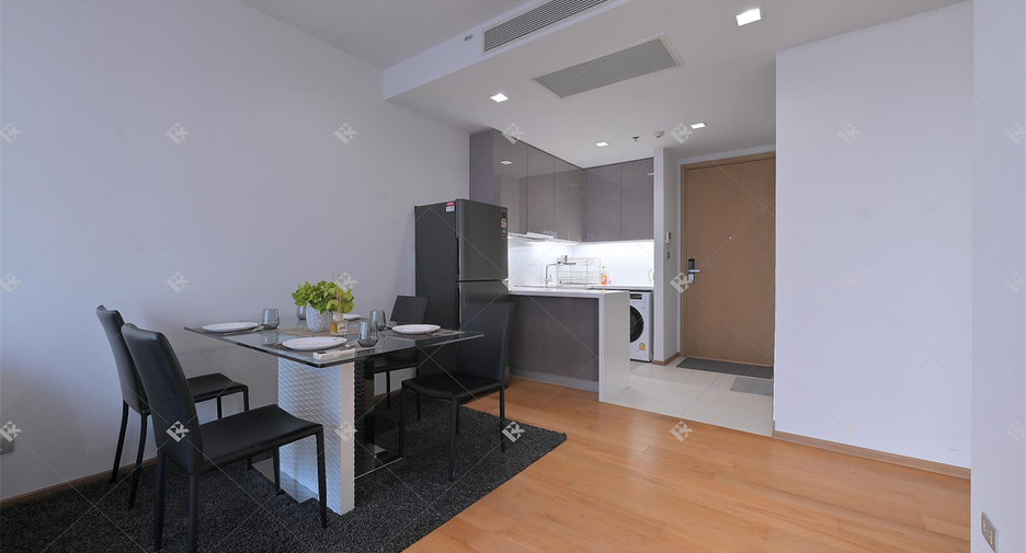 For rent 2 bedrooms condo 