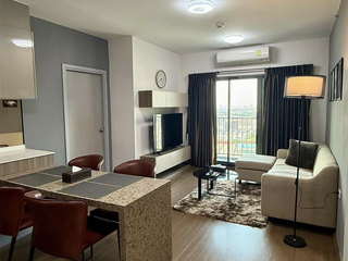 For rent 2 bedrooms condo in Phaya Thai, Bangkok