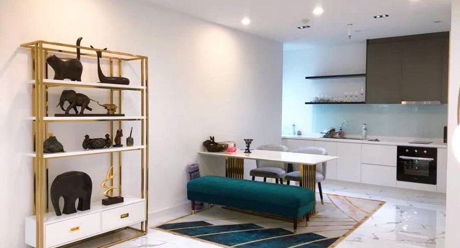 For rent and for sale 2 bedrooms condo in Watthana, Bangkok