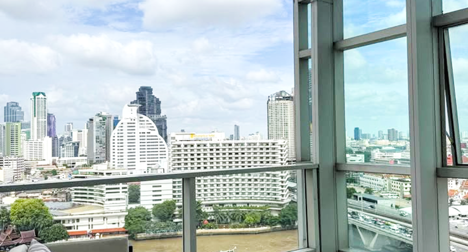 Condo en alquiler de 4 habitaciones en Sathon, Bangkok
