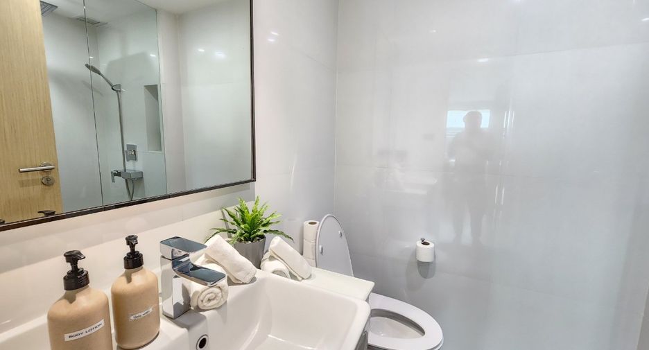 Condo en alquiler de 2 habitaciones en Watthana, Bangkok