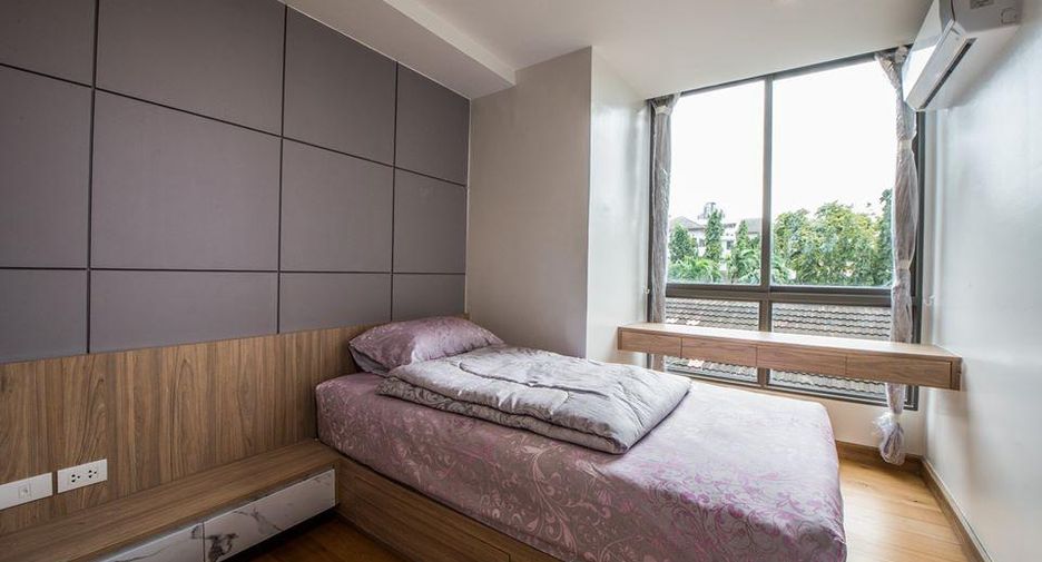 Аренда и продажа 2 спальни кондо в Щаттхана, Бангкок