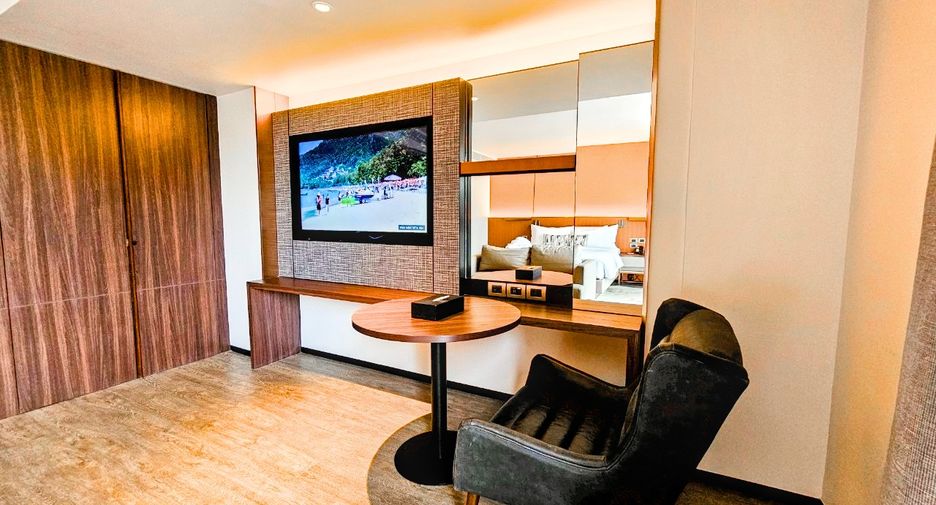 Condo en alquiler de 3 habitaciones en Khlong Toei, Bangkok