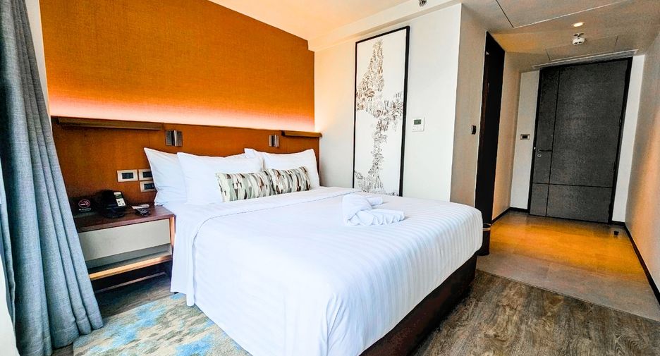 Condo en alquiler de 3 habitaciones en Khlong Toei, Bangkok