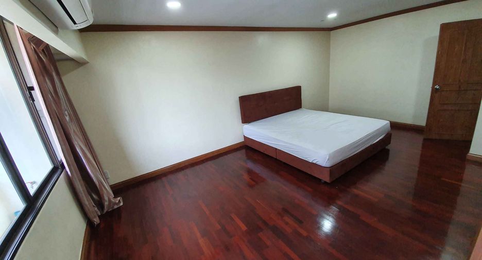 ให้เช่า 3 ห้องนอน คอนโด 