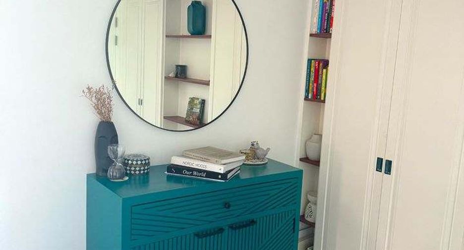 For rent 3 bedrooms condo in Khlong Toei, Bangkok