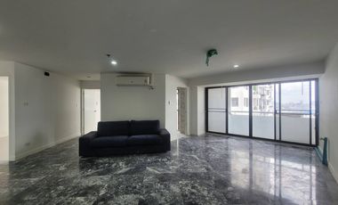 ให้เช่า 2 ห้องนอน คอนโด ใน วัฒนา, กรุงเทพฯ