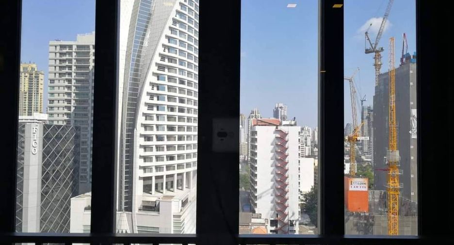 For rent and for sale 1 bed condo 