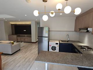 Condo en alquiler de 2 habitaciones en Pathum Wan, Bangkok