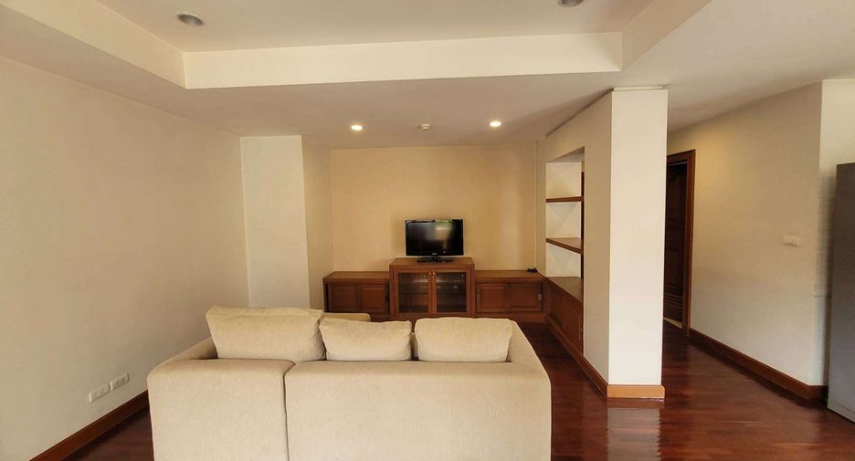 Wohnung zur Miete mit 2 Zimmer in Pathum Wan, Bangkok