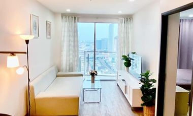 Wohnung zur Miete mit 2 Zimmer in Khlong Toei, Bangkok