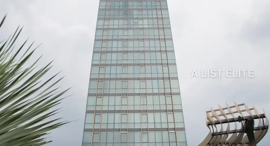 Condo en alquiler de 2 habitaciones 