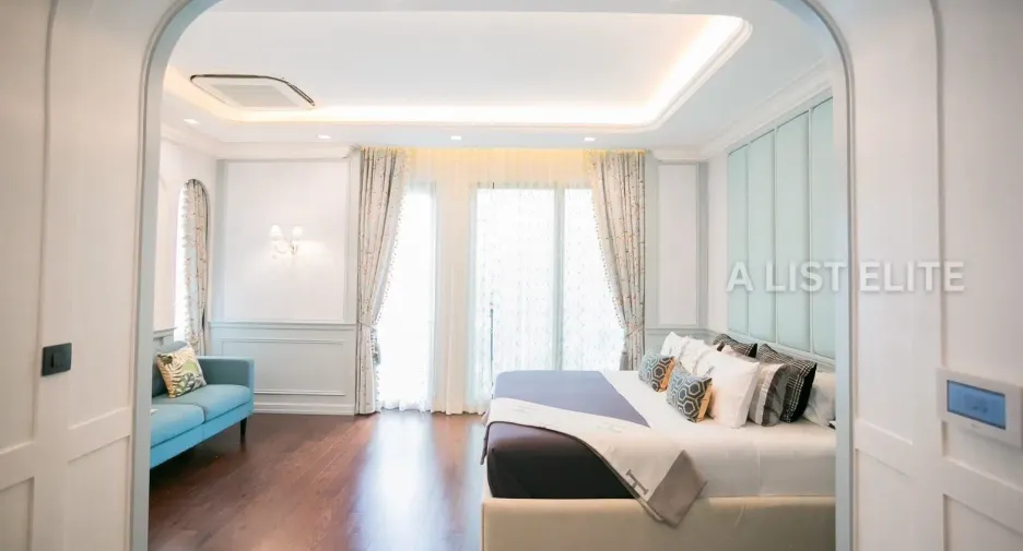 Casa en alquiler de 3 habitaciones en Watthana, Bangkok