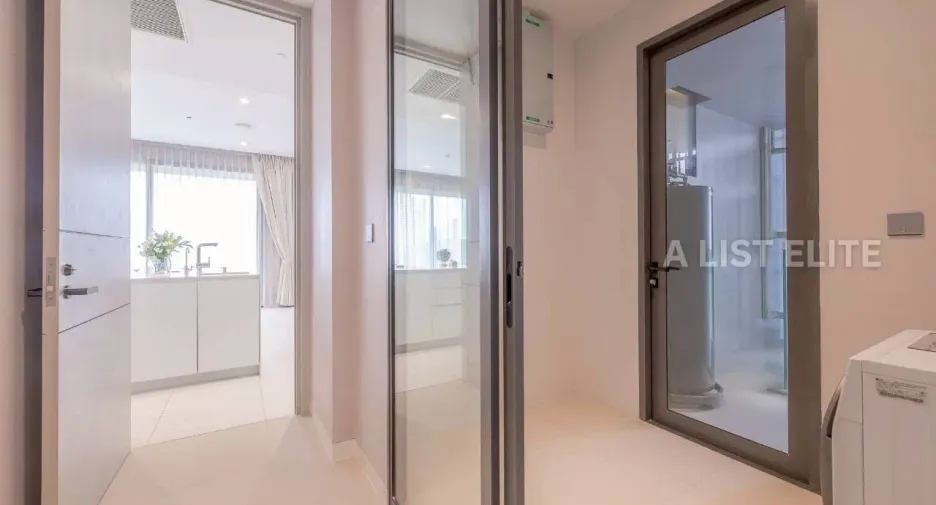 For sale 2 bedrooms condo 