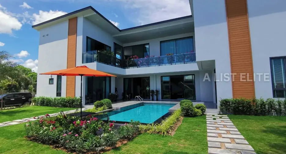 For rent 6 ベッドルーム house in Bang Lamung, Chonburi
