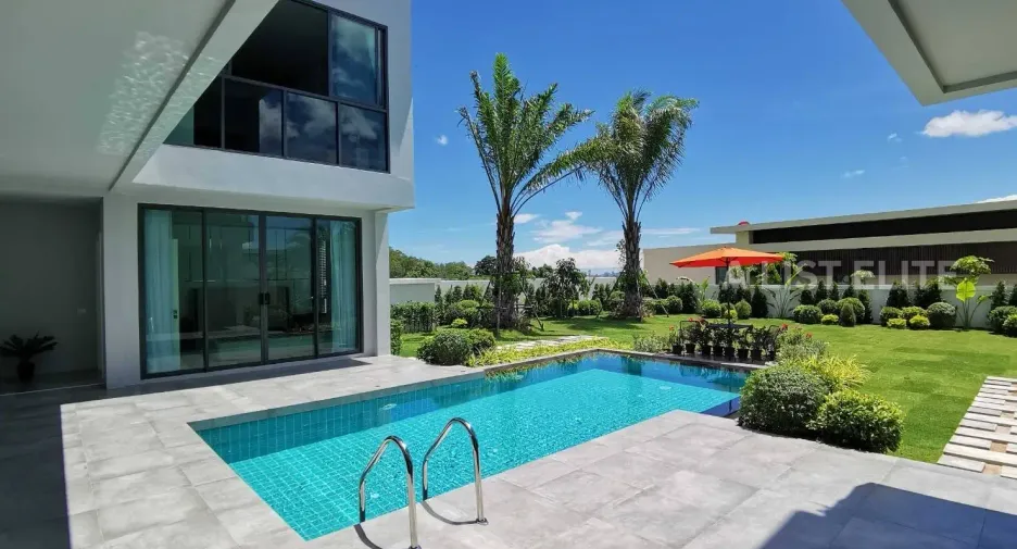 For rent 6 ベッドルーム house in Bang Lamung, Chonburi