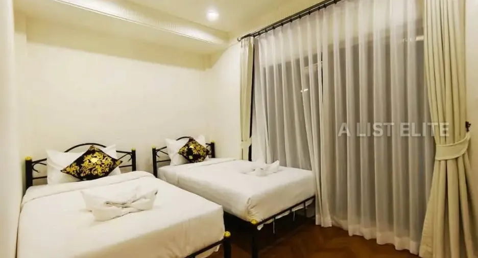 For rent 10 bedrooms house in Bang Lamung, Chonburi